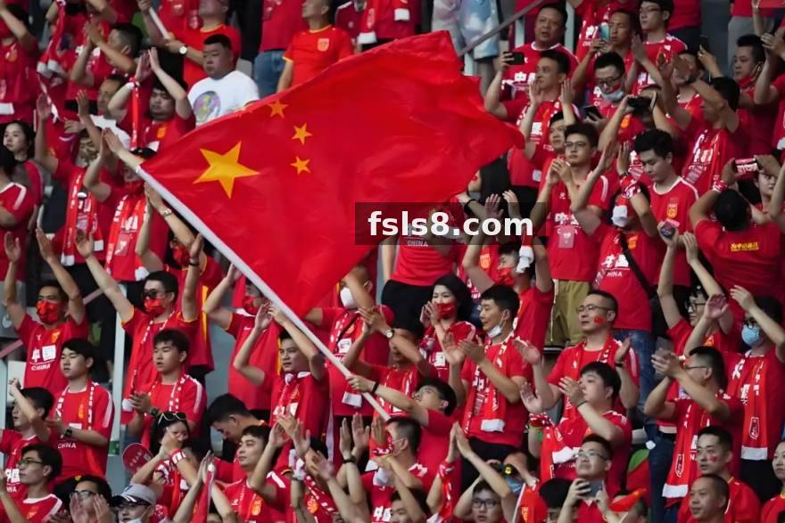 全球电竞赛场年度观察：五大趋势重塑竞技格局与观赛体验